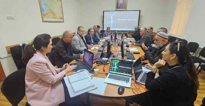 Круглый стол по землепользованию в Институте пустынь АН Туркменистана